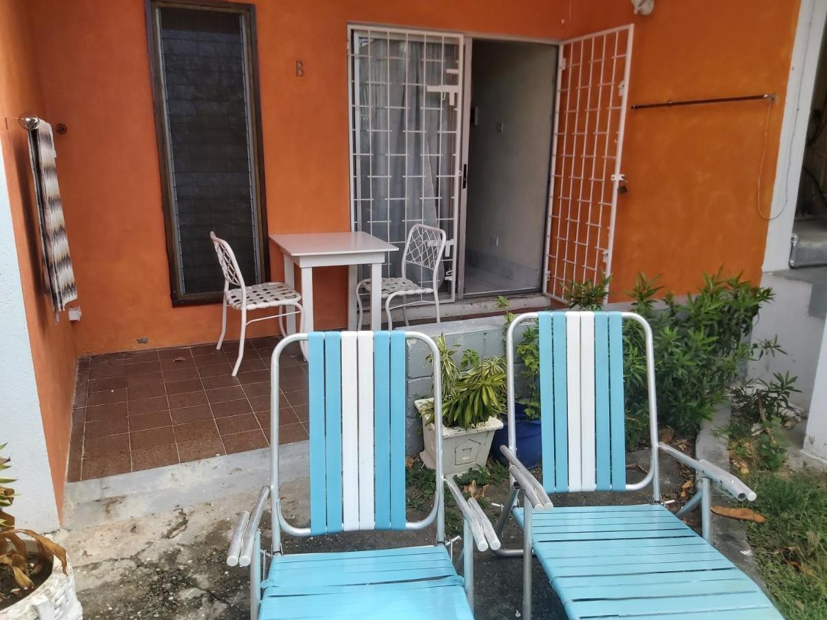 Ocean View Apartments Bridgetown Kültér fotó