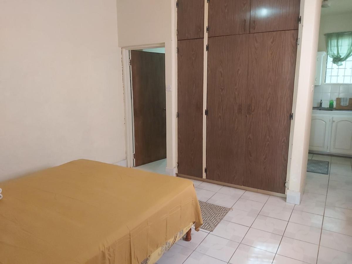 Ocean View Apartments Bridgetown Kültér fotó