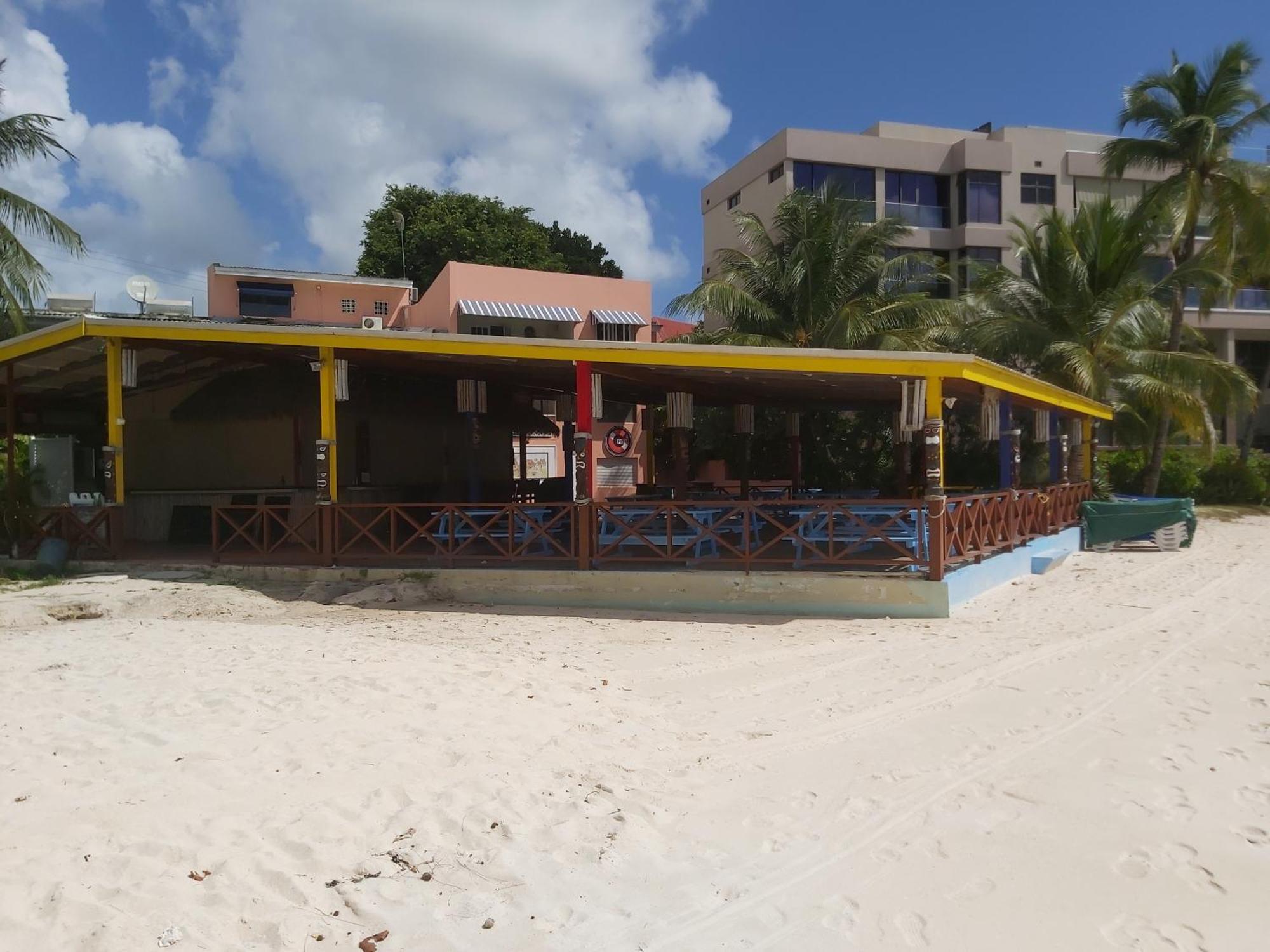 Ocean View Apartments Bridgetown Szoba fotó