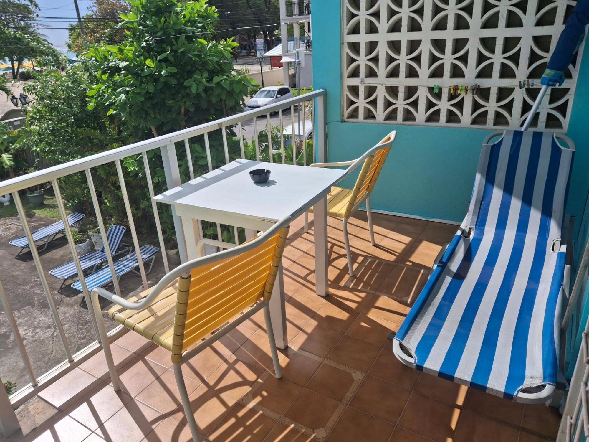 Ocean View Apartments Bridgetown Kültér fotó