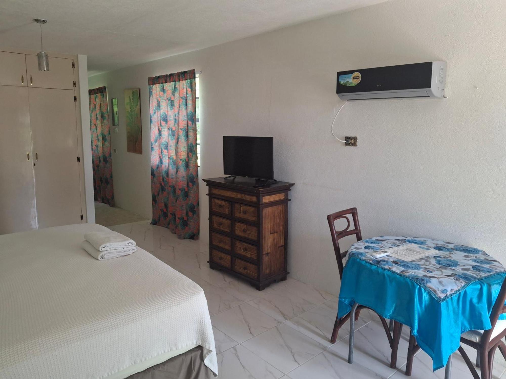 Ocean View Apartments Bridgetown Kültér fotó