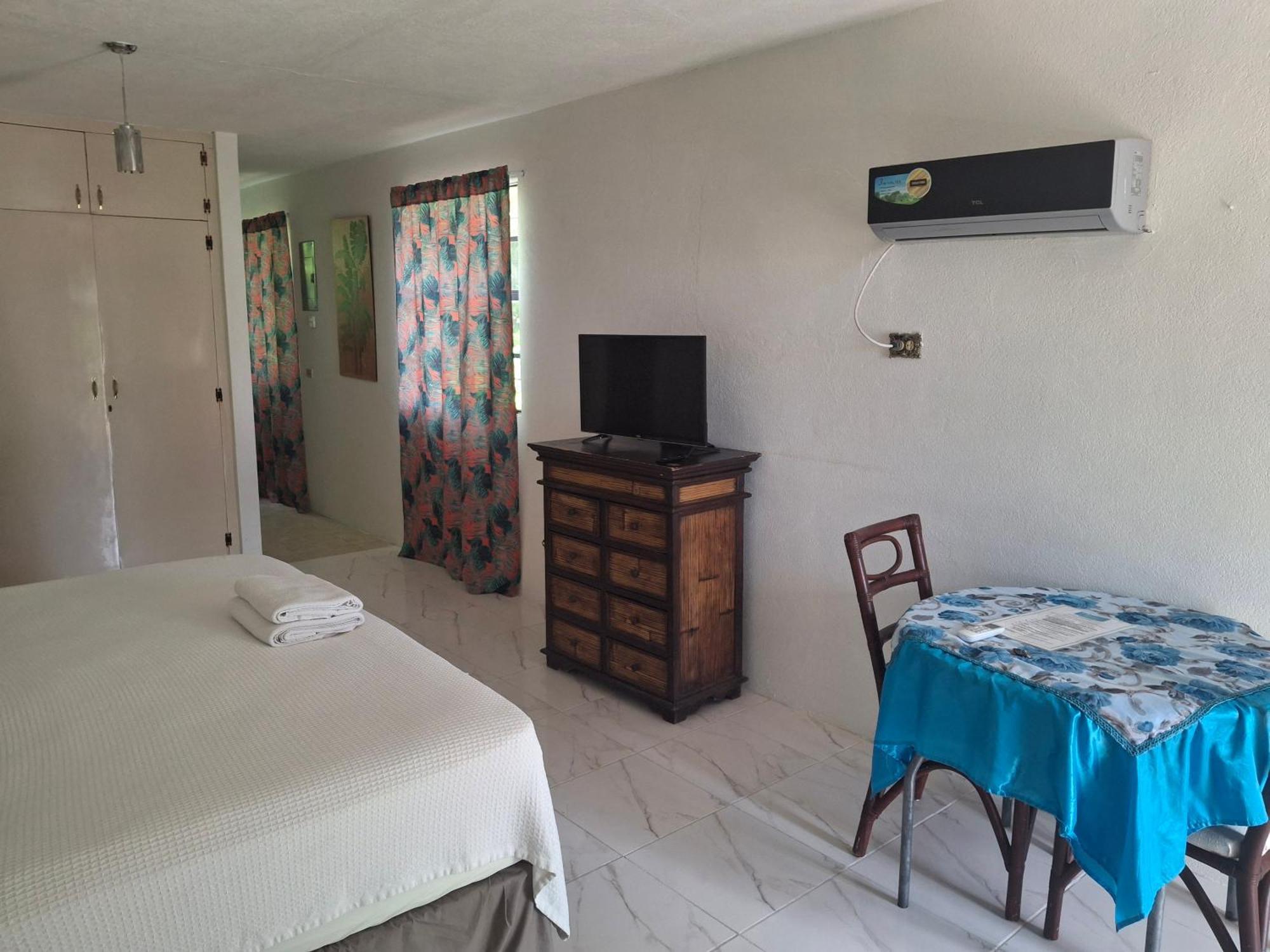 Ocean View Apartments Bridgetown Kültér fotó